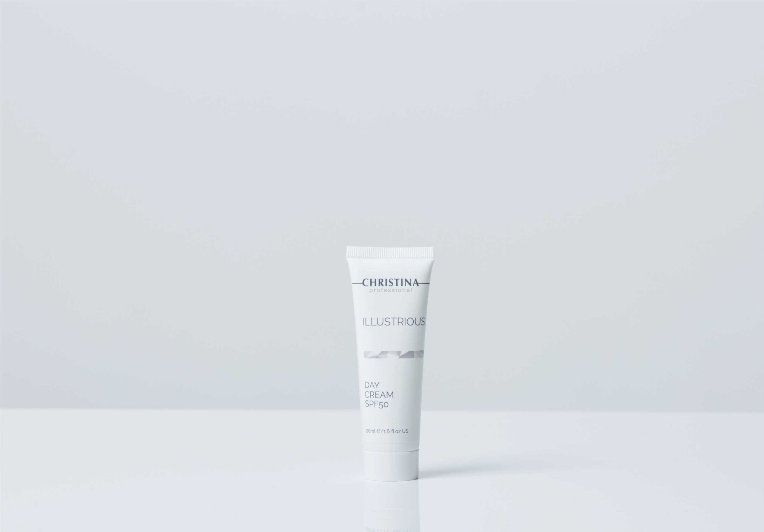 イラストリアスナイトアイクリーム \u2013 elife公式ショップ クリスティーナ イラストリアス ナイト アイ クリーム クリスティーナ　イラストリアス　アイクリーム